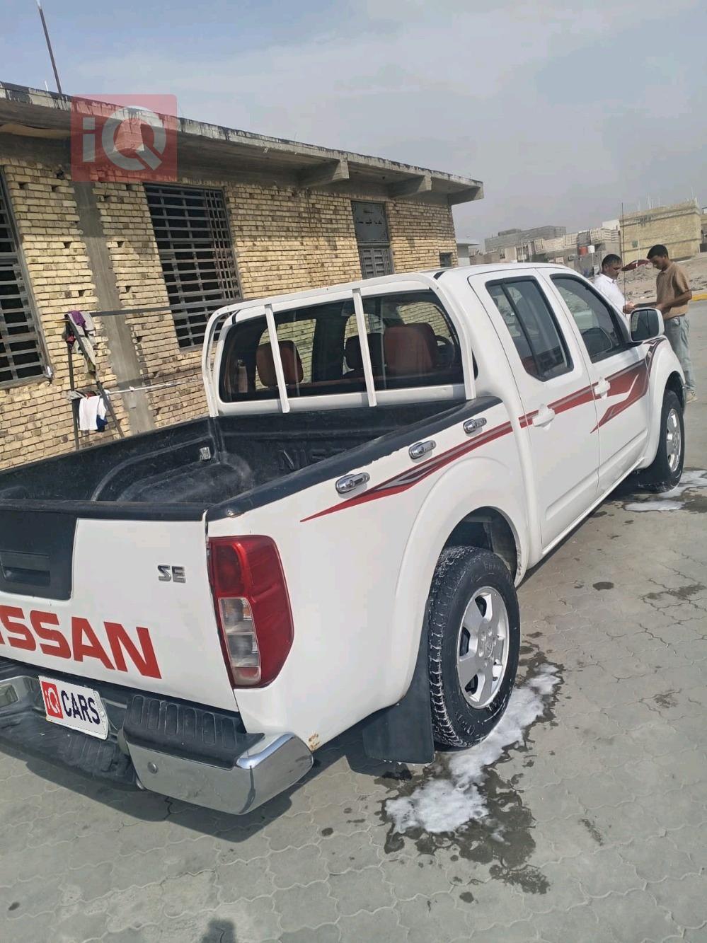 نيسان نافارا